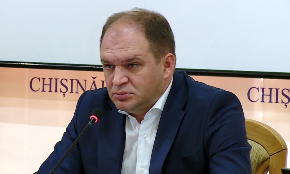 Ion Ceban se pregătește de implicare în politică? Se victimizează cu pastilele care ar provoca miros urât